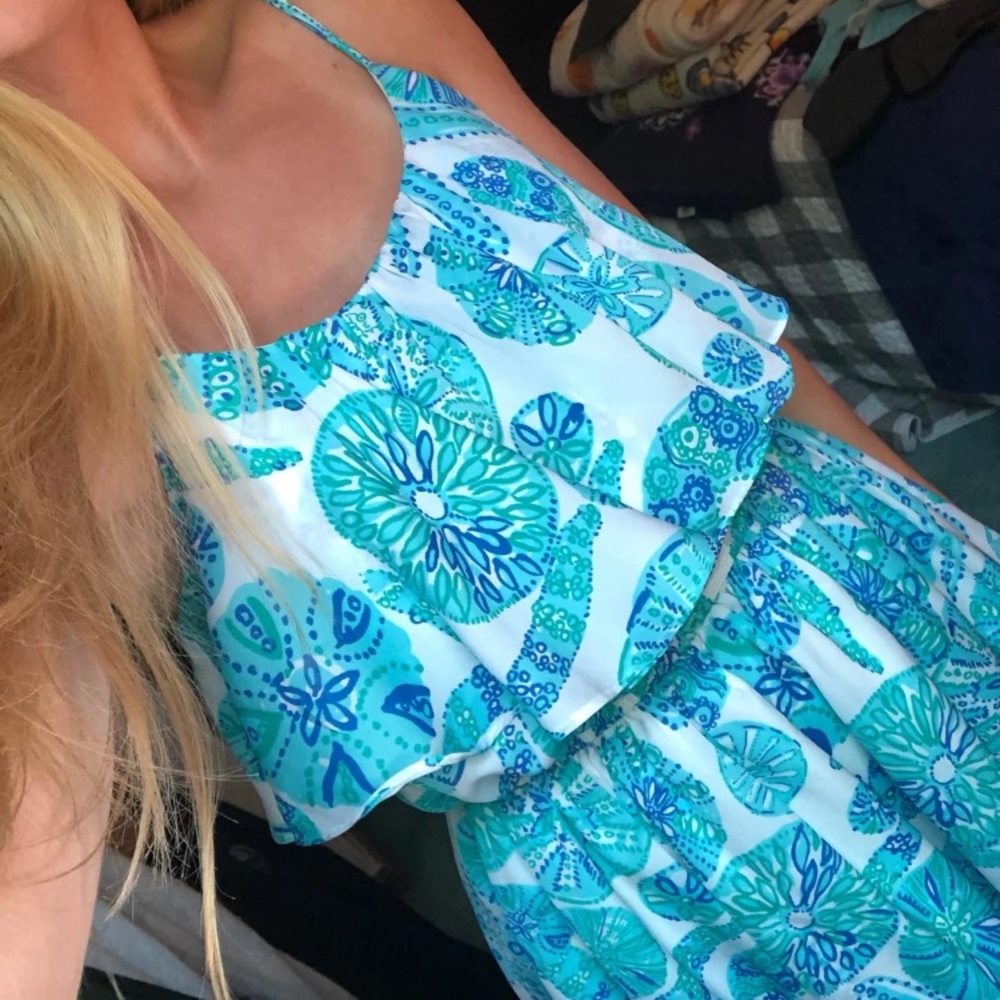Beautiful lily Pulitzer dress 💕